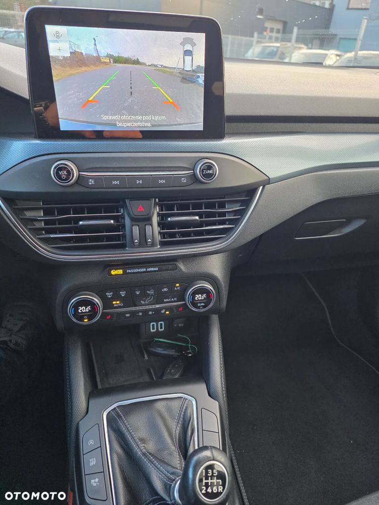 Ford Focus 1.0 EcoBoost Hybrid ACTIVE STYLE - 11