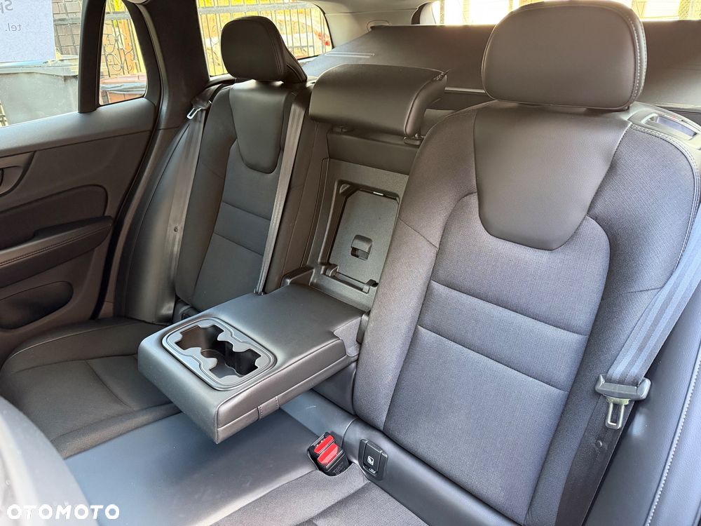 Volvo V60 D4 - 14