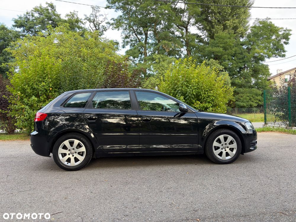 Audi A3 Sportback 1.4 TFSI Attraction - 9