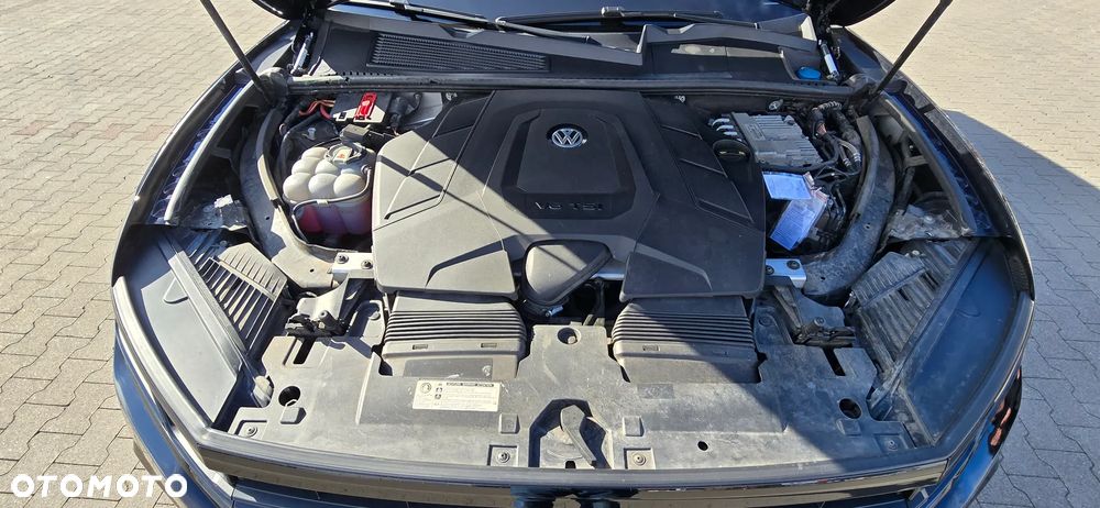 Volkswagen Touareg 3.0 V6 TFSI 4Motion R-Line - 9