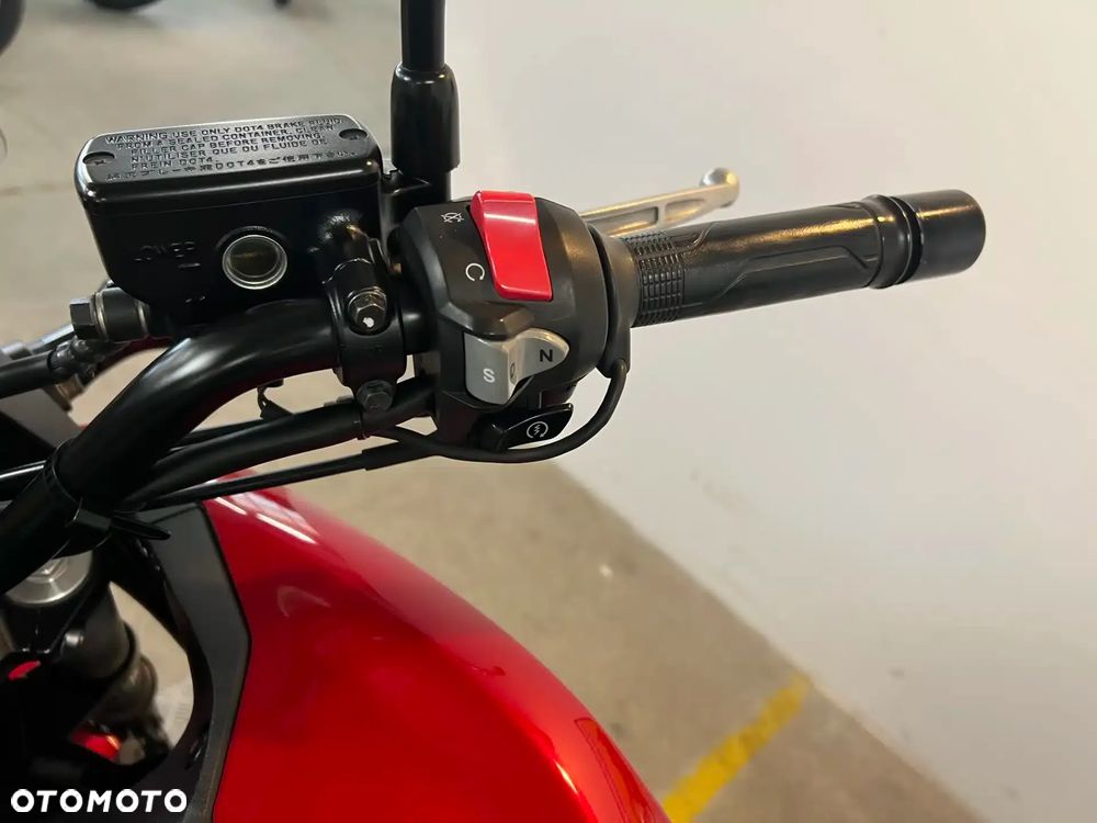 Honda NC - 33