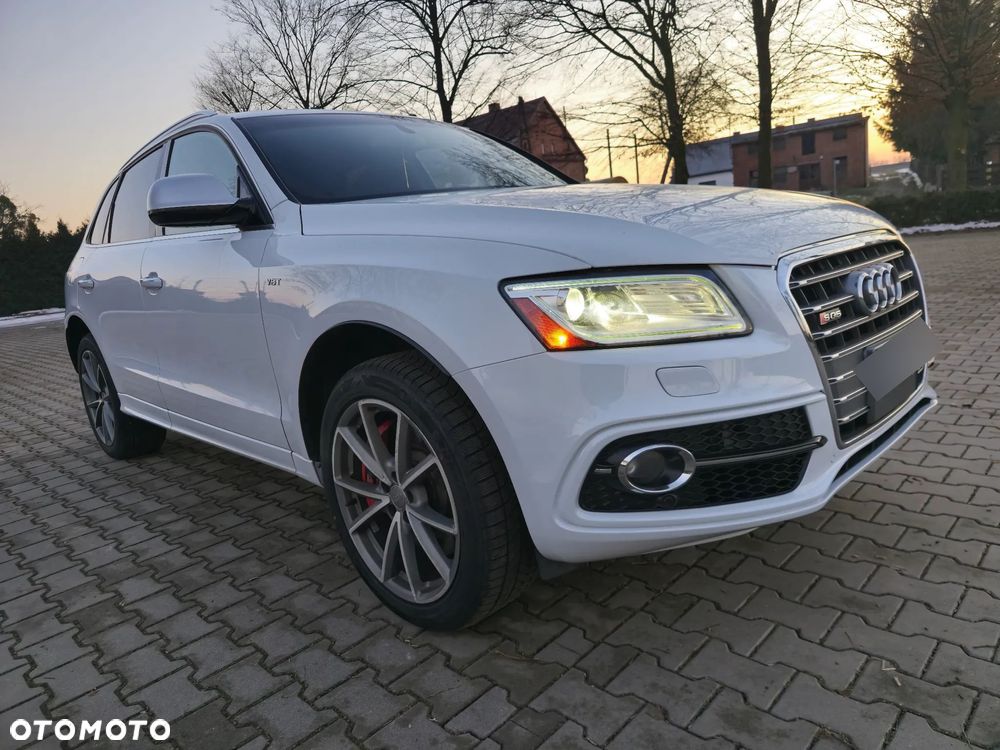 Audi SQ5 - 2