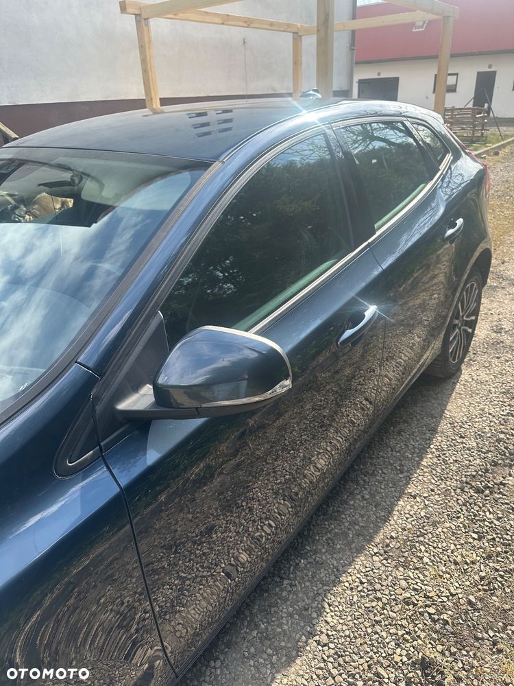 Volvo V40 D2 Momentum - 5