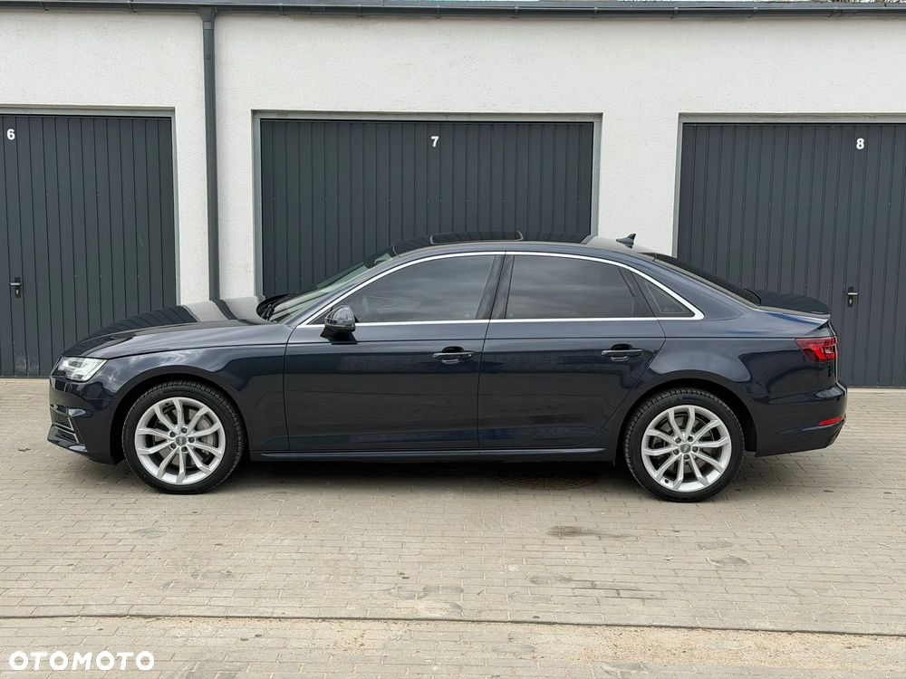 Audi A4 Limousine - 11