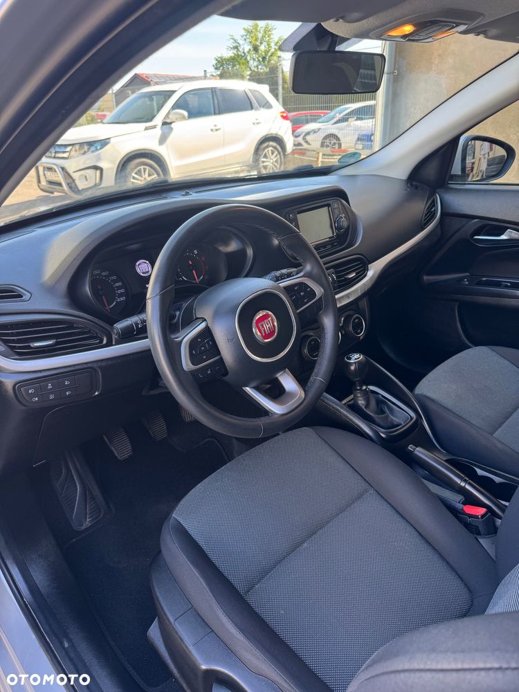 Fiat Tipo 1.4 16V More - 3