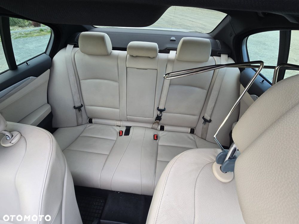 BMW Seria 5 520d - 10