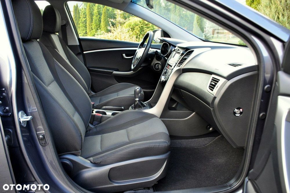 Hyundai i30 1.4 Comfort - 17