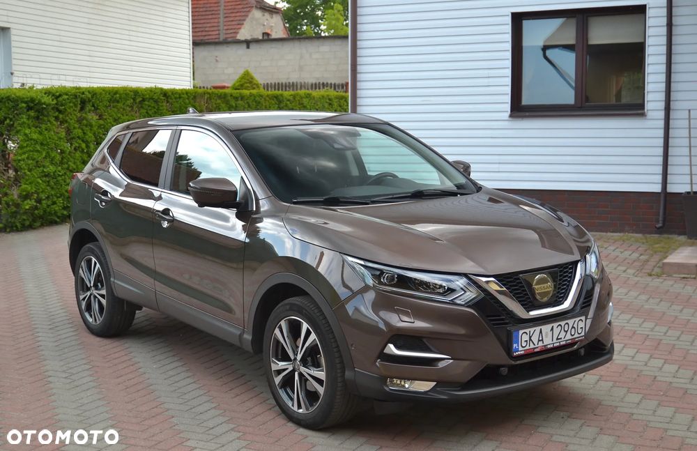 Nissan Qashqai 1.6 DCi N-Connecta EU6 - 2