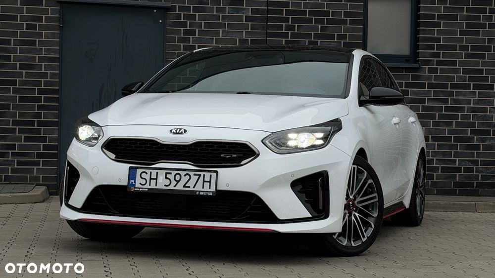 Kia Procee'd