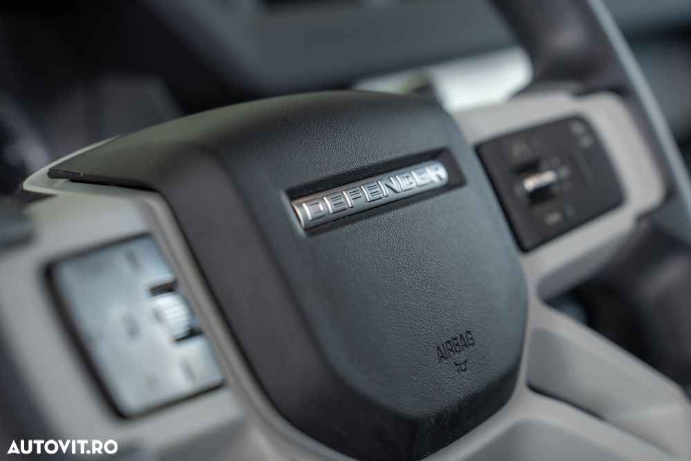 Land Rover Defender 110 3.0D 300 MHEV Hard Top SE - 18