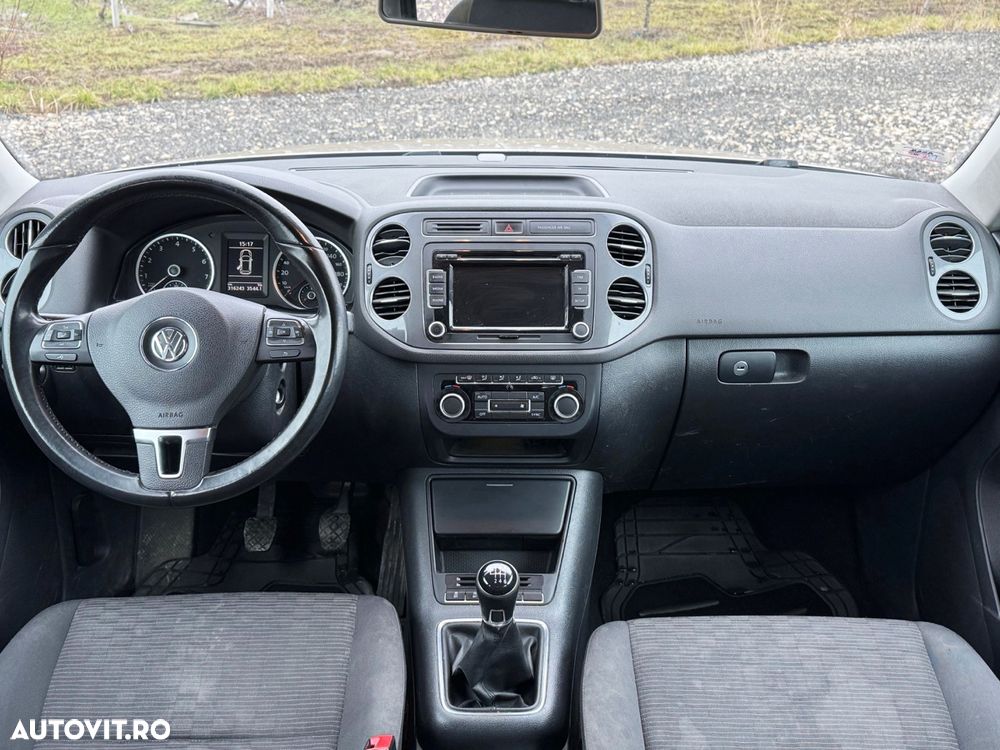 Volkswagen Tiguan - 13