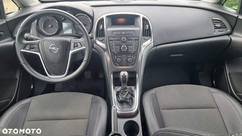 Opel Astra 1.7 CDTI DPF Innovation - 9