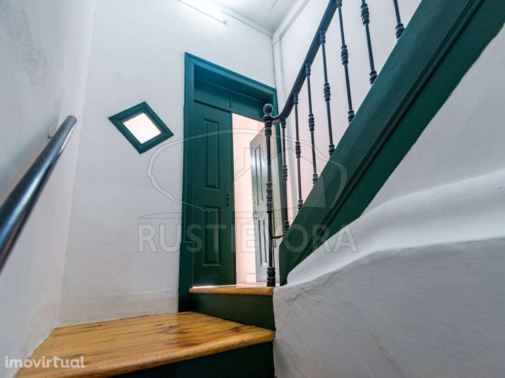 Prédio em Évora com 2 apartamentos T1 - Grande imagem: 4/31