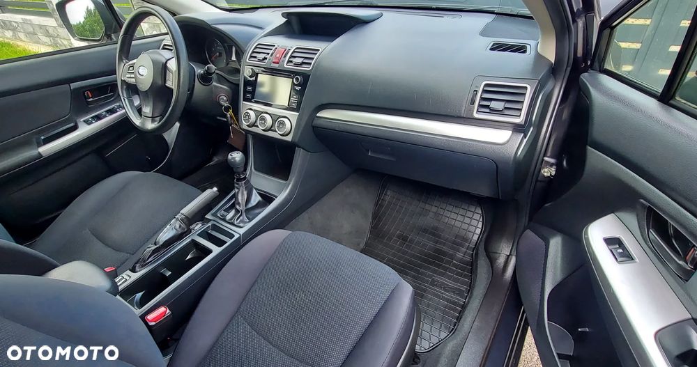 Subaru Impreza 2.0i Active - 27