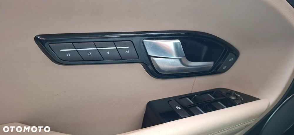 Land Rover Range Rover Evoque Si4 Prestige - 33