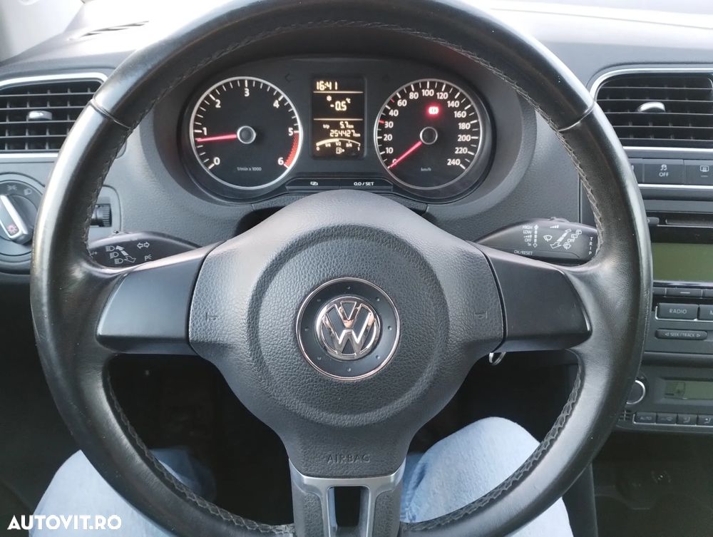 Volkswagen Polo 1.6 TDI CR DPF Highline - 6