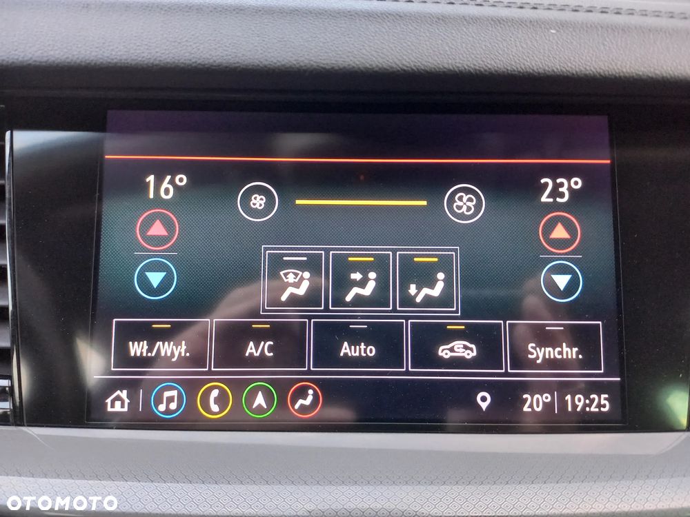 Opel Insignia 2.0 CDTI automatik Business Edition - 29