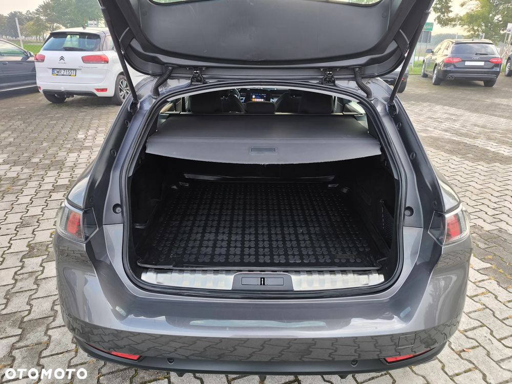 Peugeot 508 1.5 BlueHDi Allure S&S EAT8 - 12