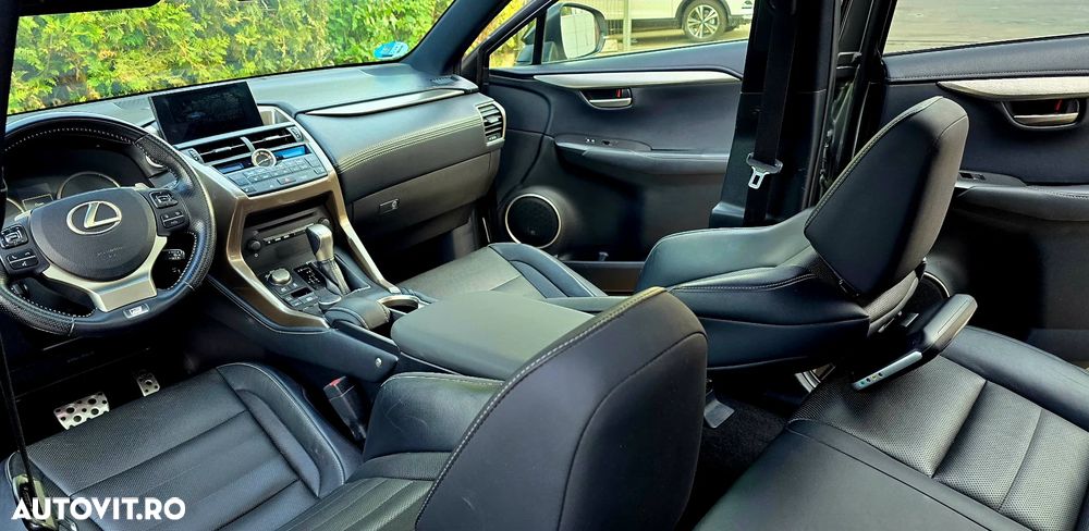Lexus Seria NX 300h E-FOUR F SPORT - 11