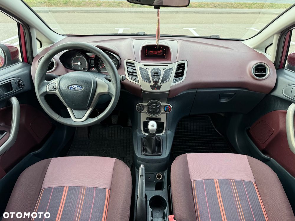 Ford Fiesta 1.25 Trend - 10