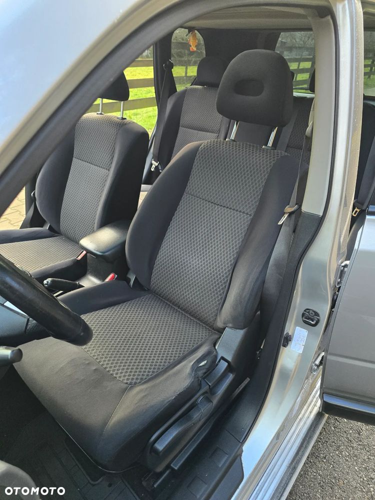 Nissan X-Trail 2.0 dCi 4x4 DPF Platinum - 18