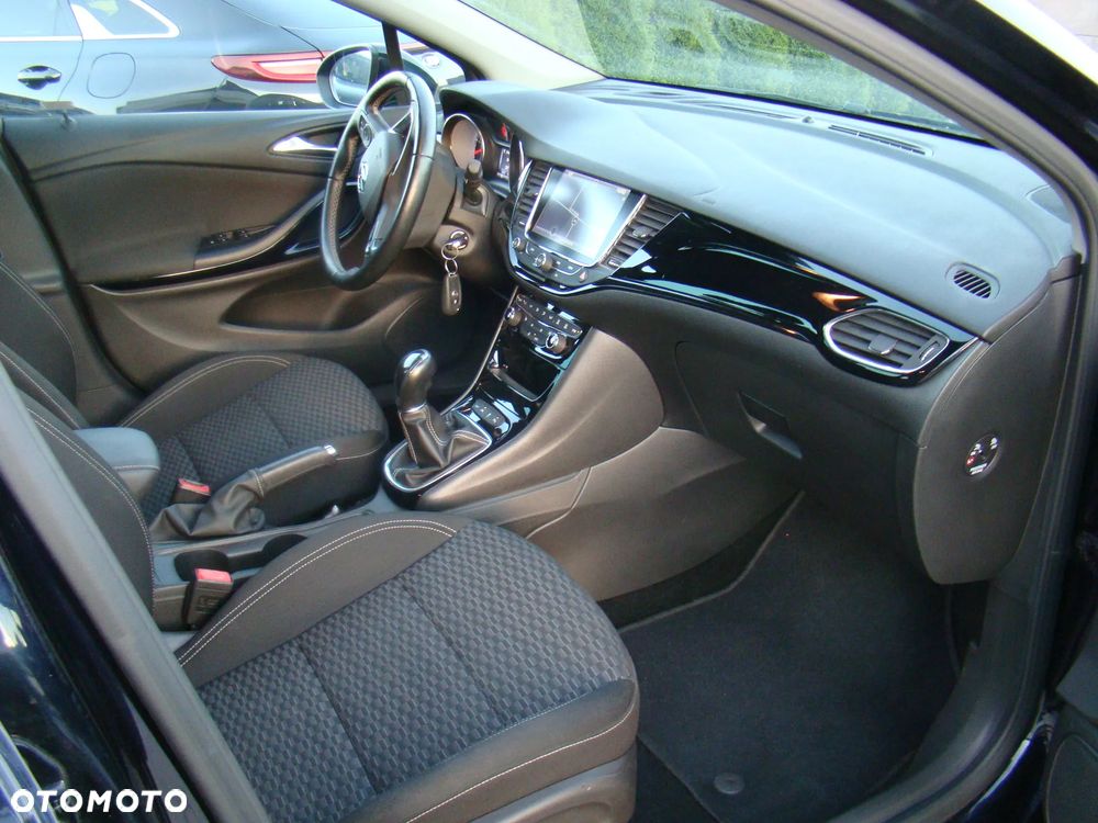 Opel Astra 1.4 Turbo Dynamic - 31