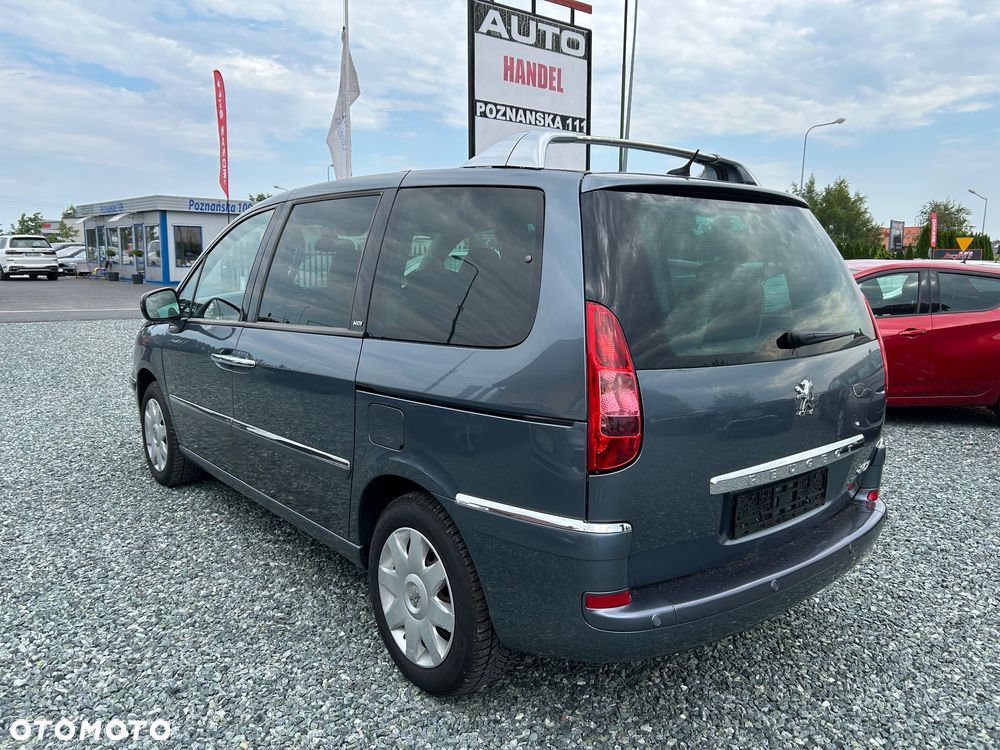 Peugeot 807 - 8
