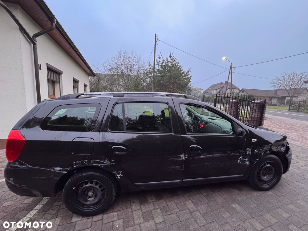 Dacia Logan 1.2 16V 75 Laureate - 22