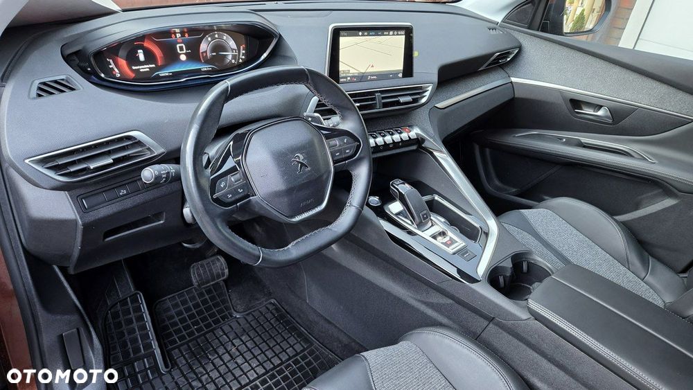 Peugeot 3008 1.6 PureTech GPF Allure S&S EAT8 - 16