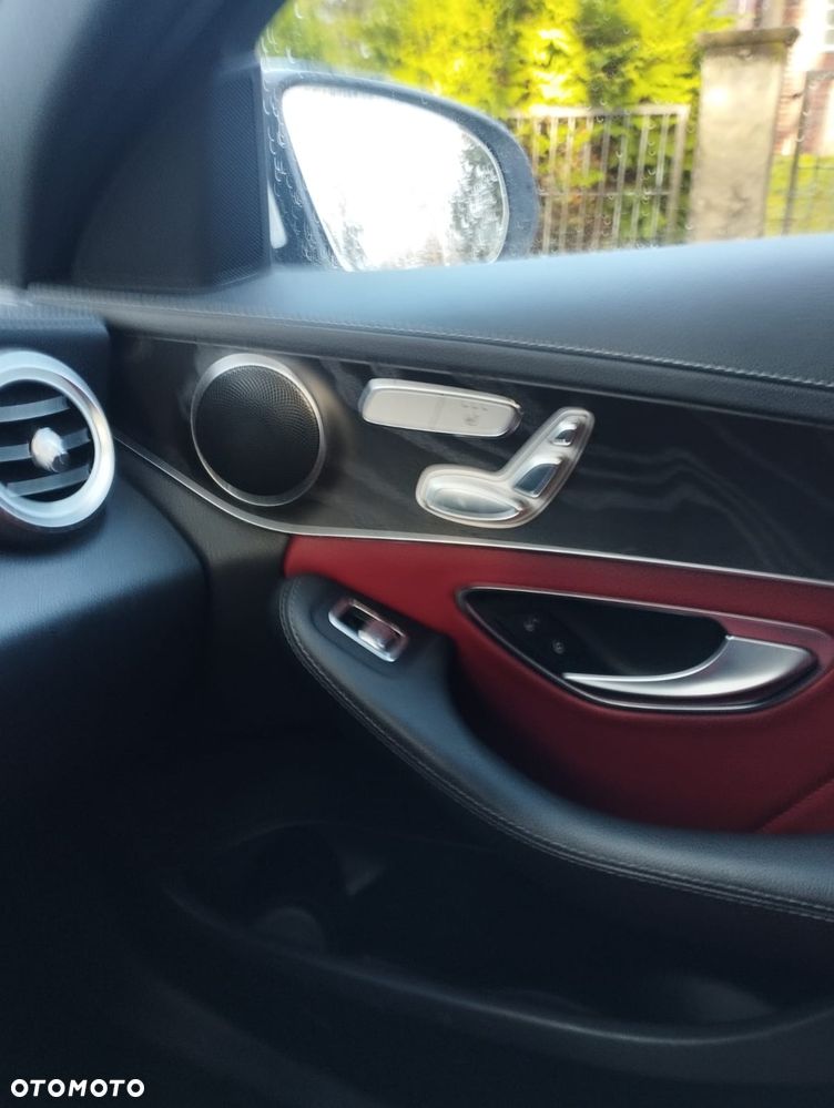 Mercedes-Benz Klasa C 300 7G-TRONIC - 10