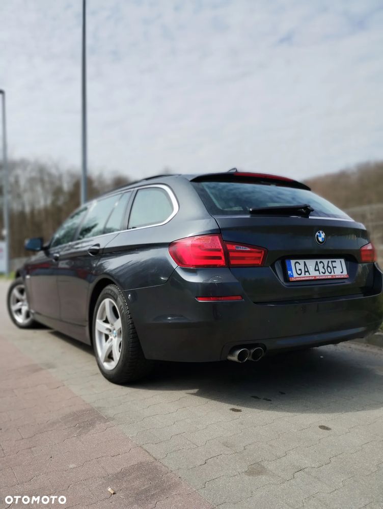 BMW Seria 5 520d - 7
