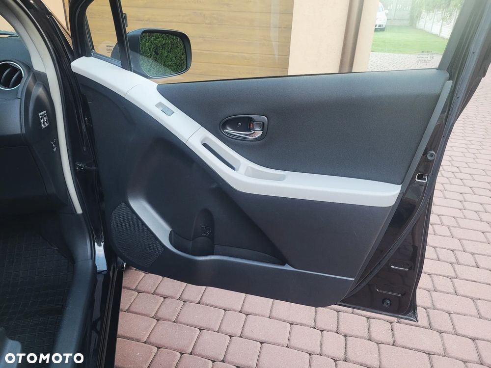 Toyota Yaris 1.33 VVT-i Trend - 19