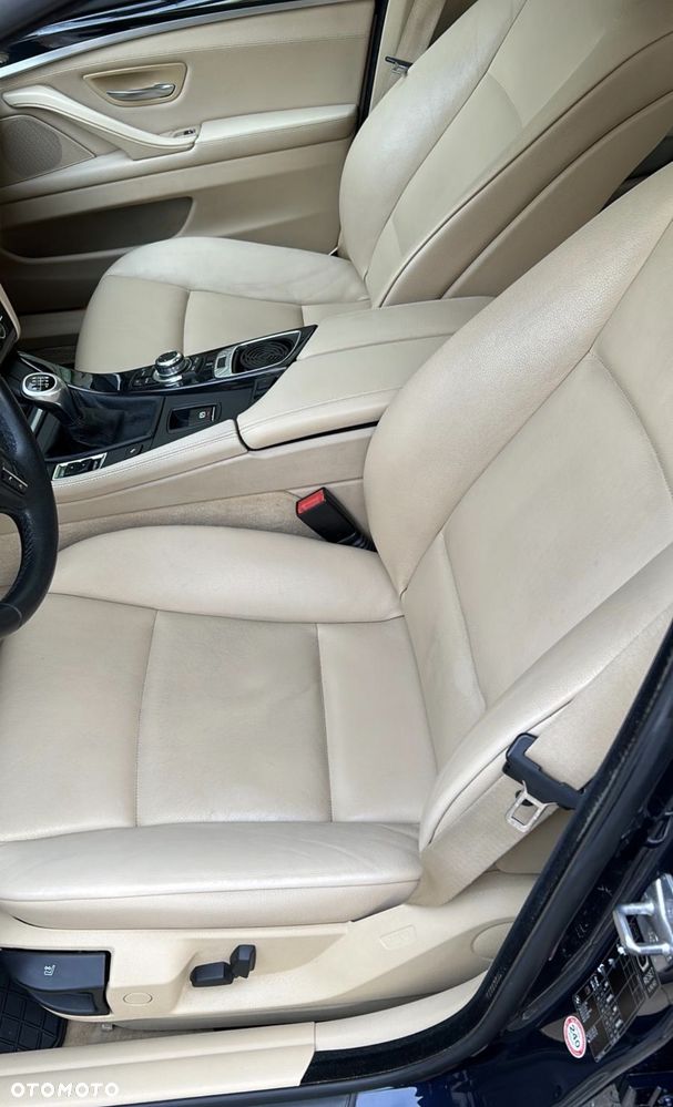 BMW Seria 5 520d - 11