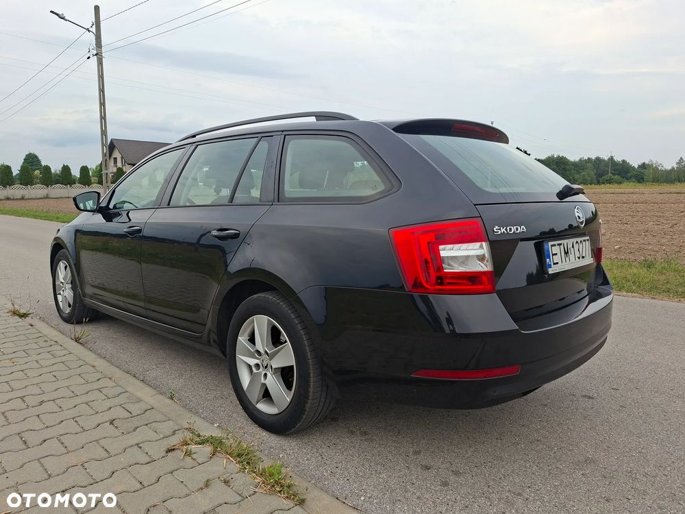Skoda Octavia - 3