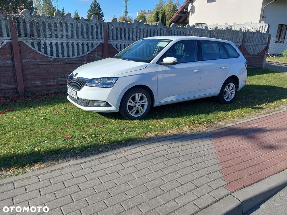 Skoda Fabia 1.0 TSI Ambition - 11