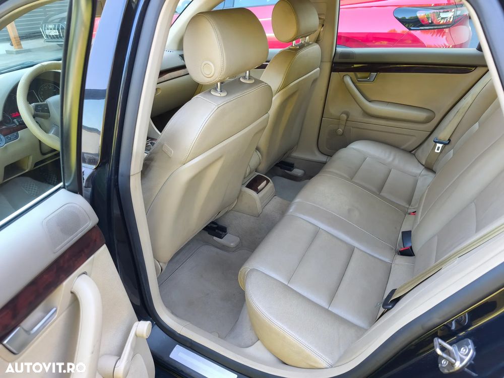 Audi A4 Limuzina - 7