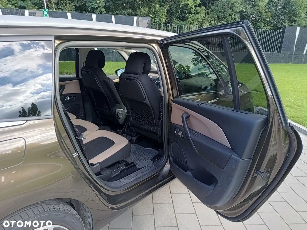 Citroën C4 Grand Picasso - 19