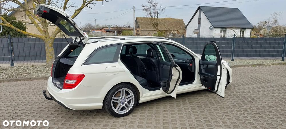 Mercedes-Benz Klasa C - 31