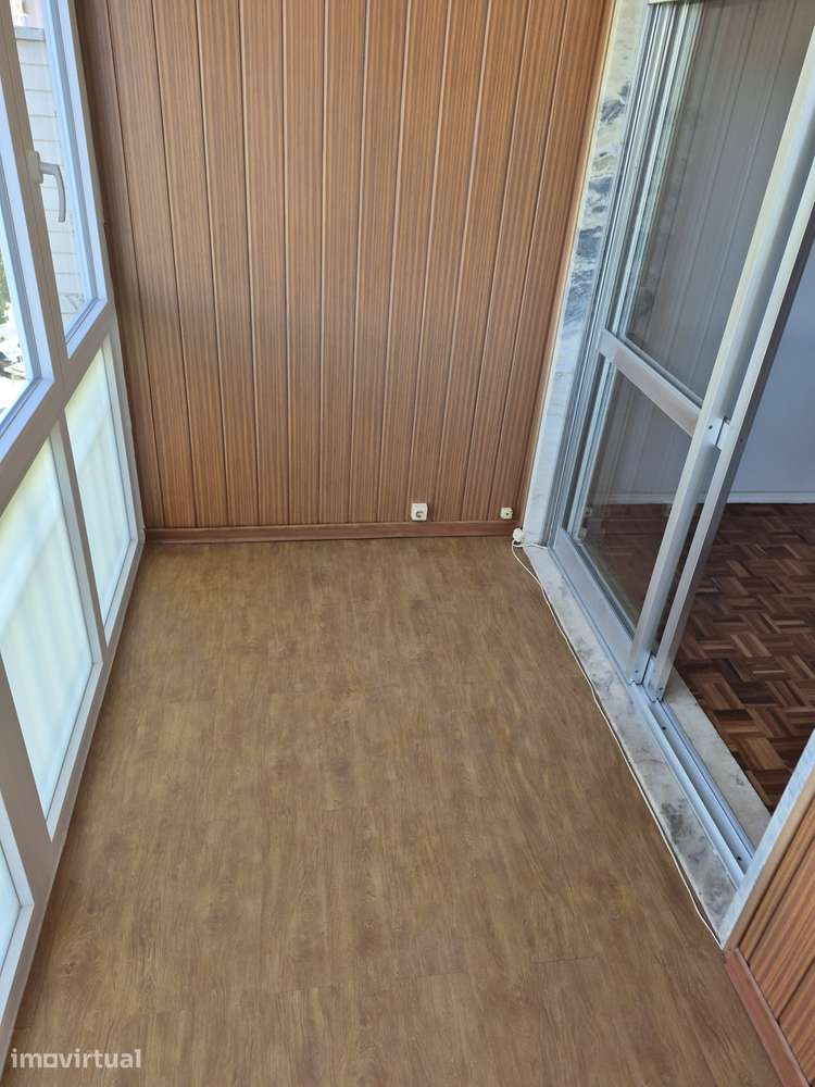 Arrenda-se T1 em Oeiras | Figueirinha | Bairro Augusto de Castro - Grande imagem: 5/15