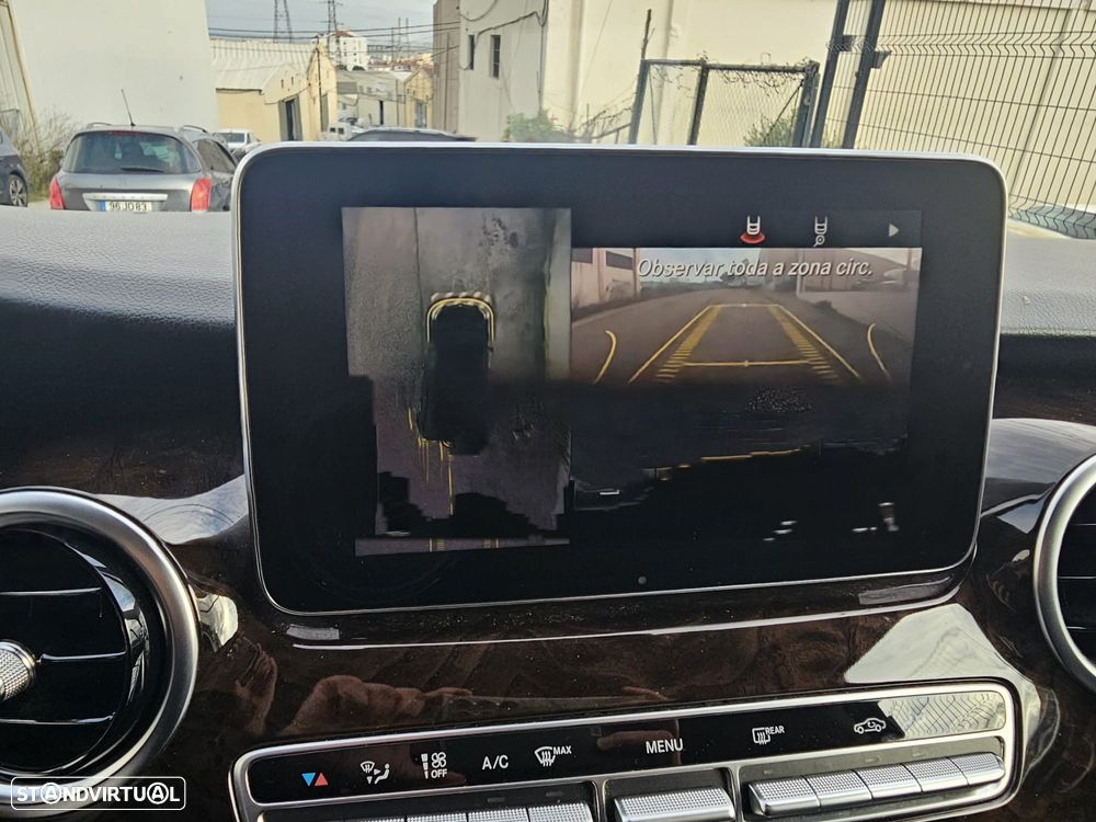 Mercedes-Benz V 250 - 11