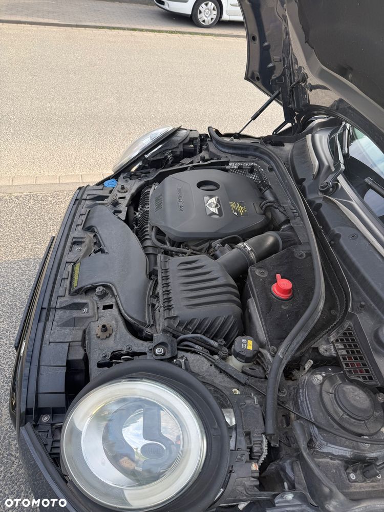 MINI Cooper S Standard - 8