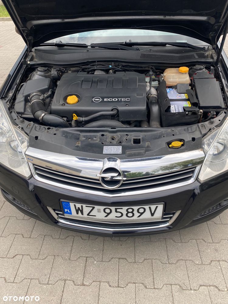 Opel Astra 1.9 CDTI Enjoy - 11