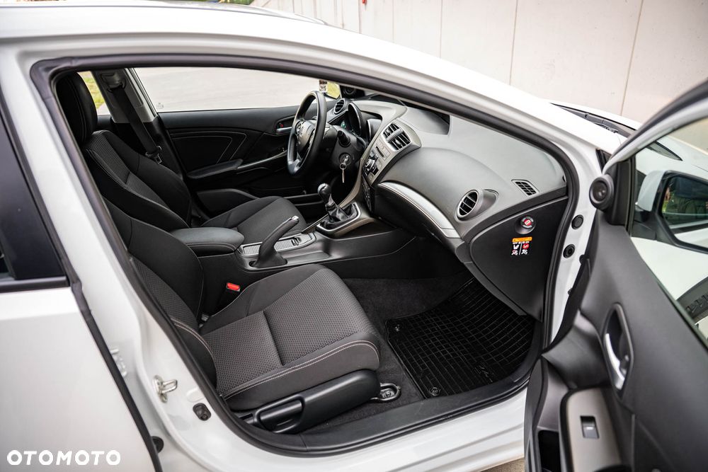 Honda Civic 1.4 Sport - 32