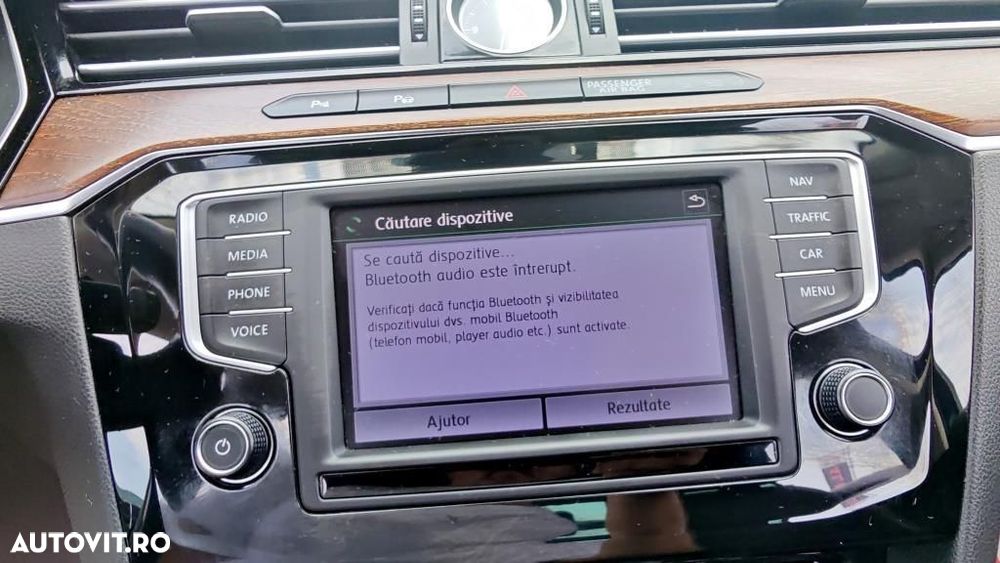 Volkswagen Passat - 22