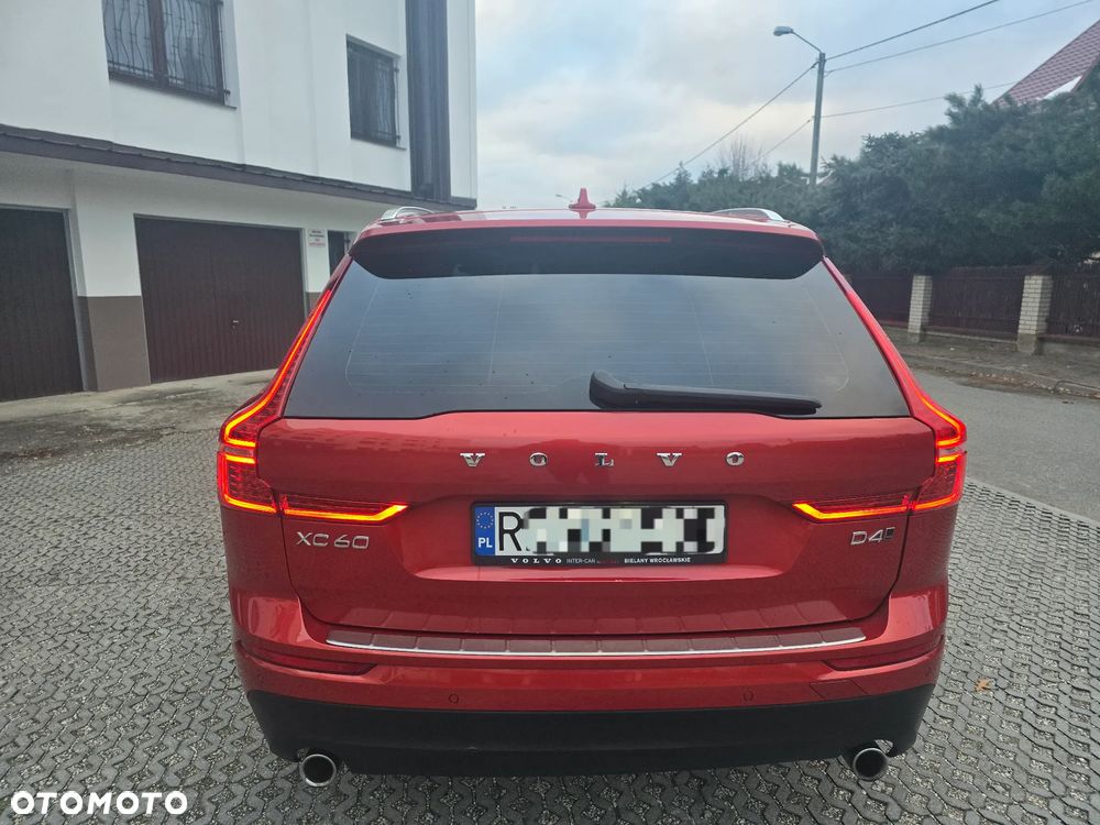 Volvo XC 60 - 4