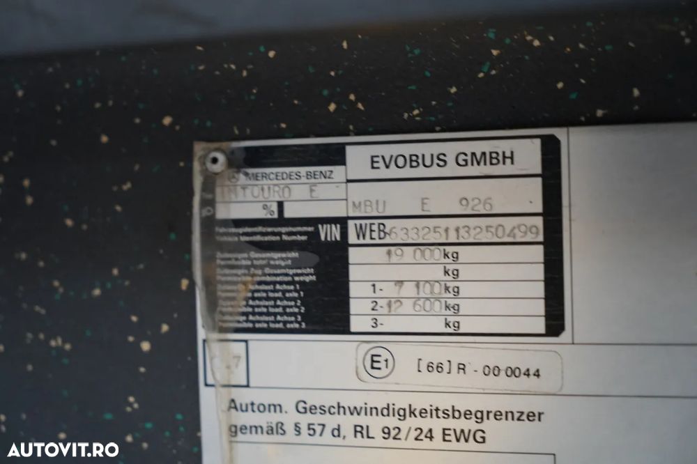 Mercedes-Benz INTOURO / 12 METRI / EURO 5 / MANUALĂ / IMPORTATĂ / - 36