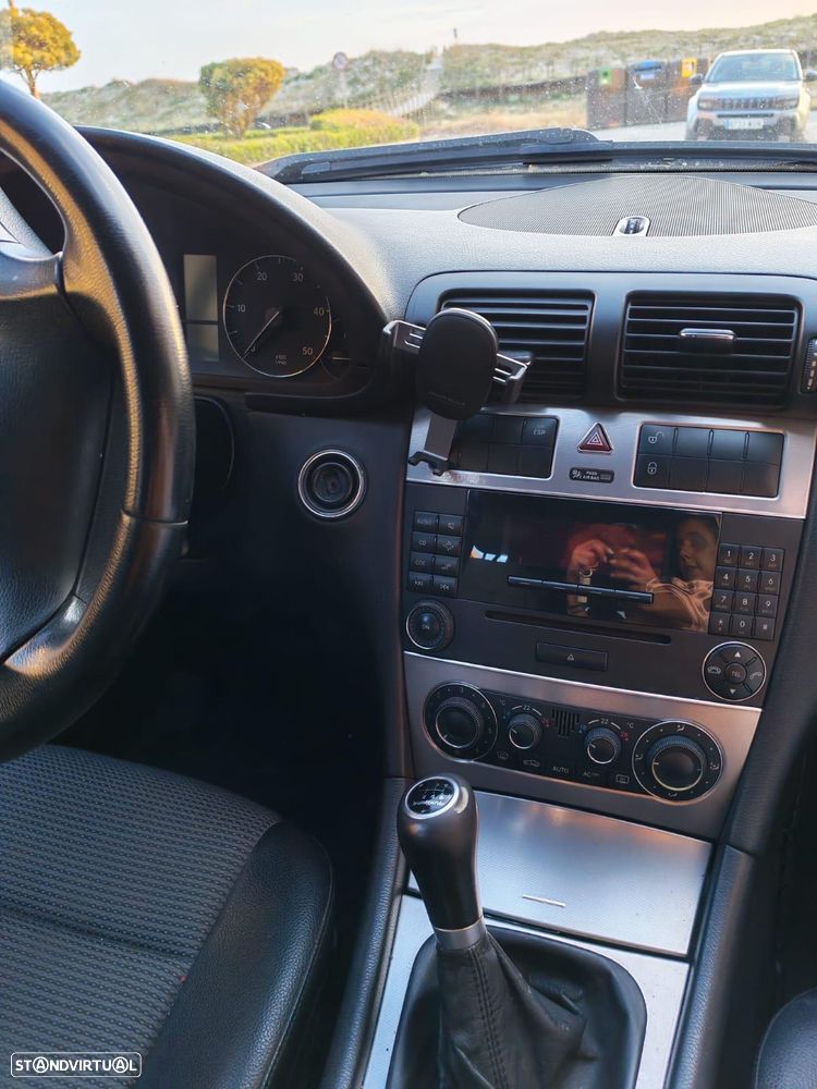 Mercedes-Benz C 220 CDi Avantgarde - 10