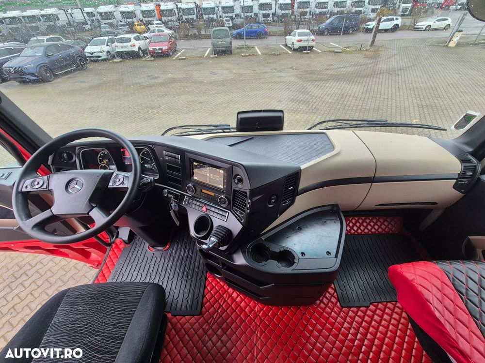 Mercedes-Benz Actors 1845LS - 7