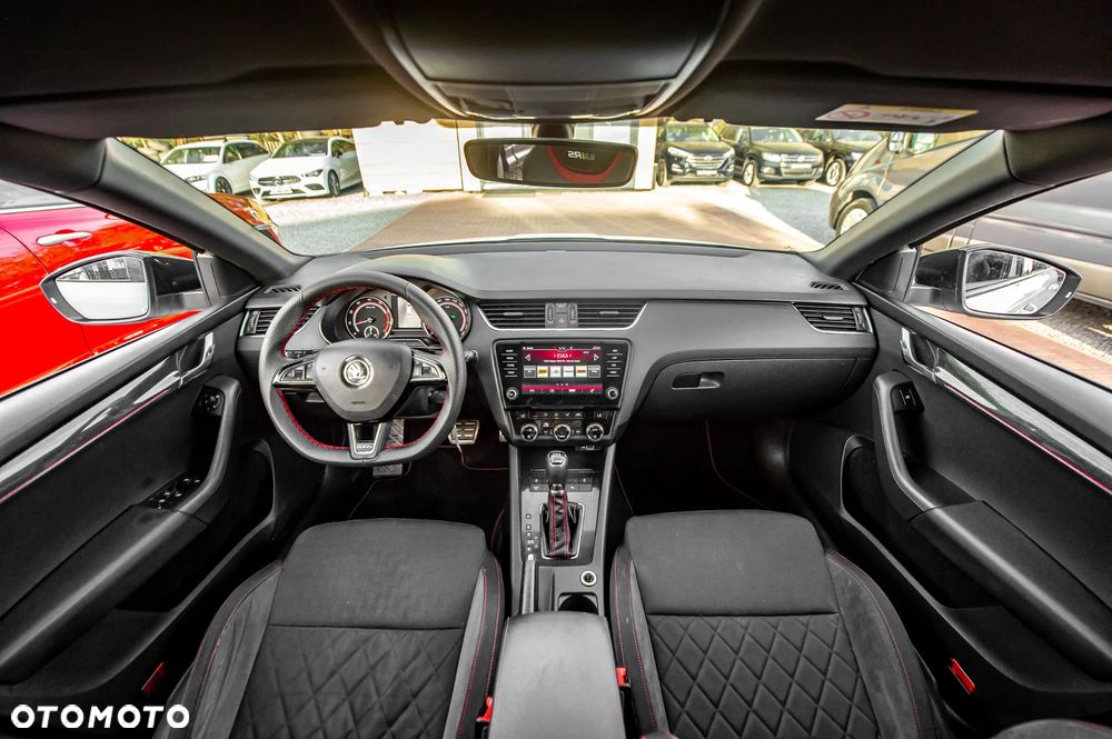 Skoda Octavia 2.0 TSI RS 230 DSG - 26