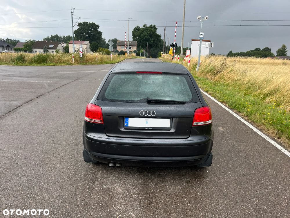 Audi A3 3-drzwiowe 1.9 TDI Ambition - 5